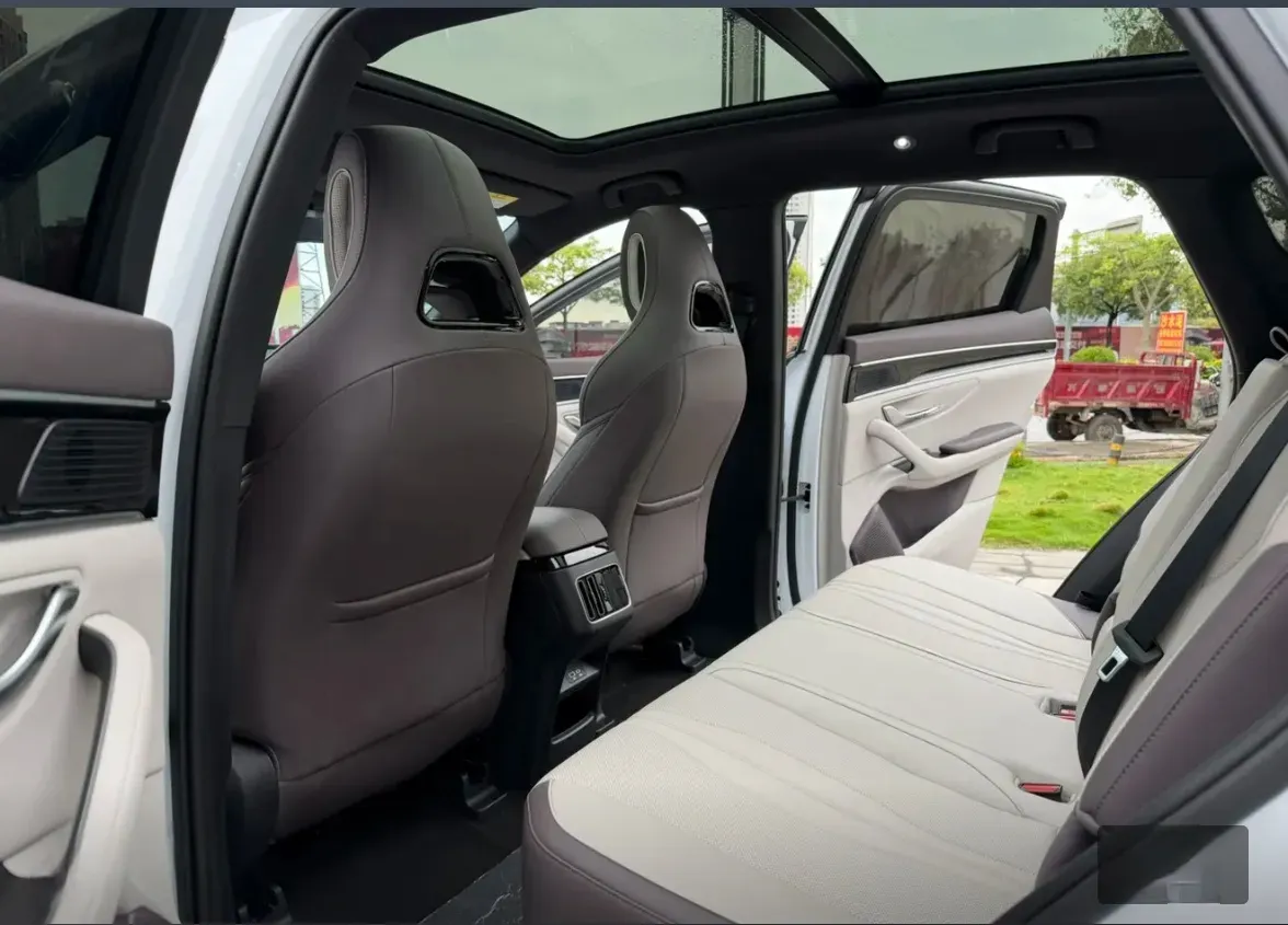 2025 BYD Song Plus BEV 71.8KWH,autocango,china used car exporter,china ev exporter,chinese used car exporter,chinese used ev exporter