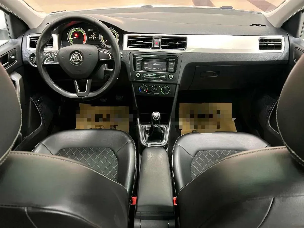 2019 SWM G01 1.5T 156HP L4 6MT,autocango,china used car exporter,china ev exporter,chinese used car exporter,chinese used ev exporter