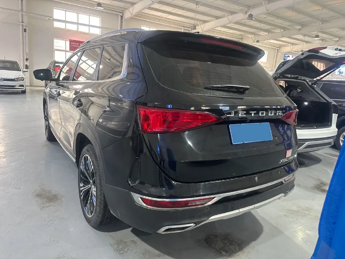 2021 Jetour X90 1.6T 197HP L4 7DCT,autocango,china used car exporter,china ev exporter,chinese used car exporter,chinese used ev exporter