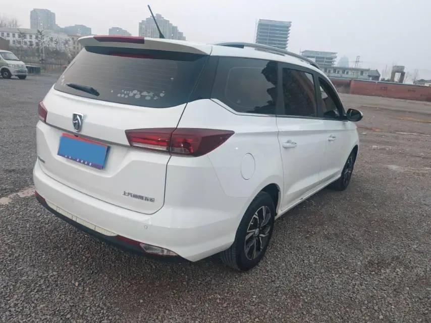 2018 BaoJun 360 1.5L 112HP L4 6MT,autocango,china used car exporter,china ev exporter,chinese used car exporter,chinese used ev exporter