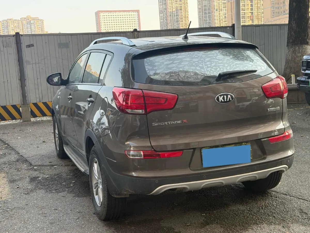 2016 Kia Sportage R 2.0L 165HP L4 6AT,autocango,china used car exporter,china ev exporter,chinese used car exporter,chinese used ev exporter