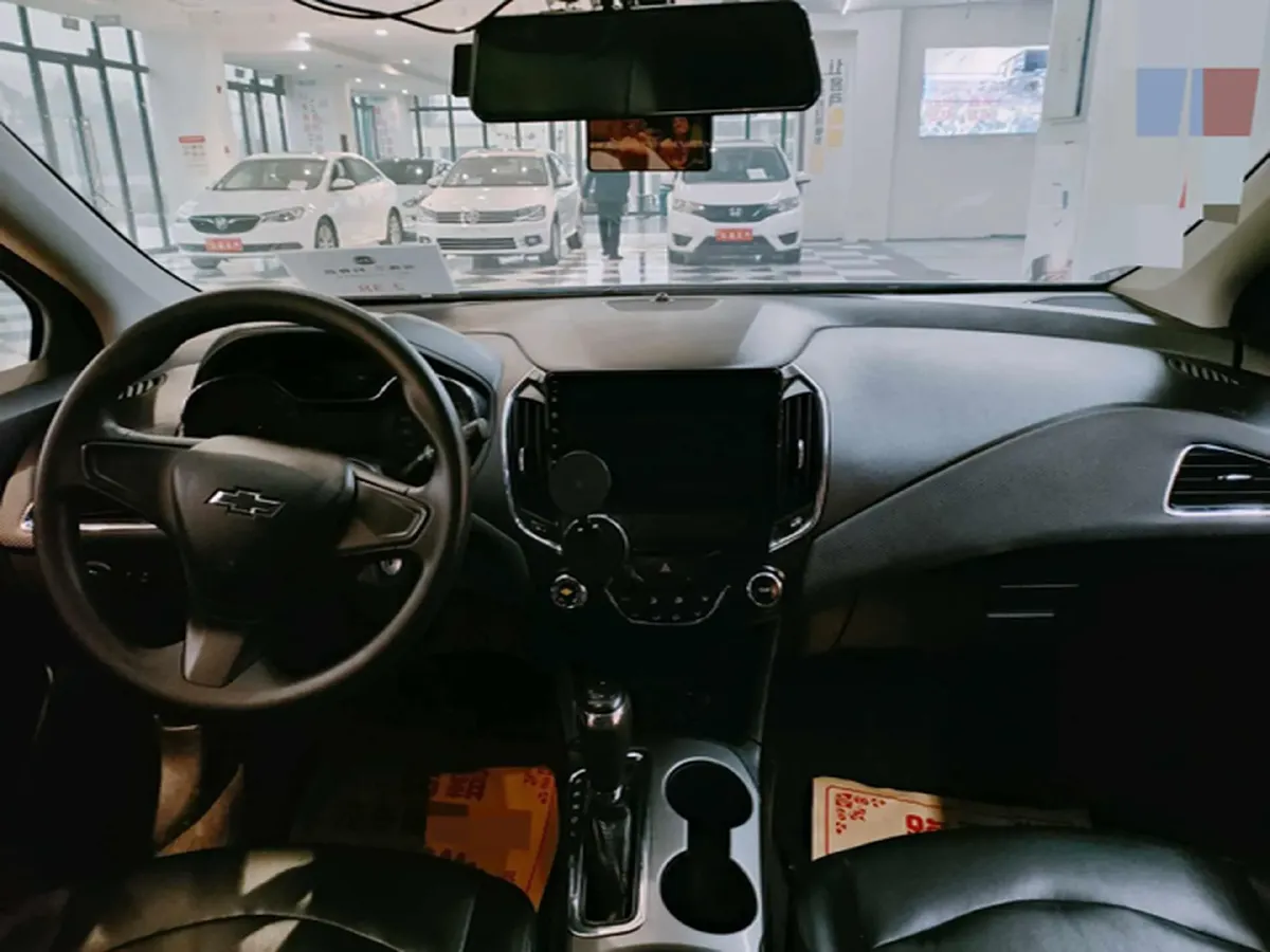 2018 Chevrolet Cruze 1.5L 114HP L4 6AT,autocango,china used car exporter,china ev exporter,chinese used car exporter,chinese used ev exporter