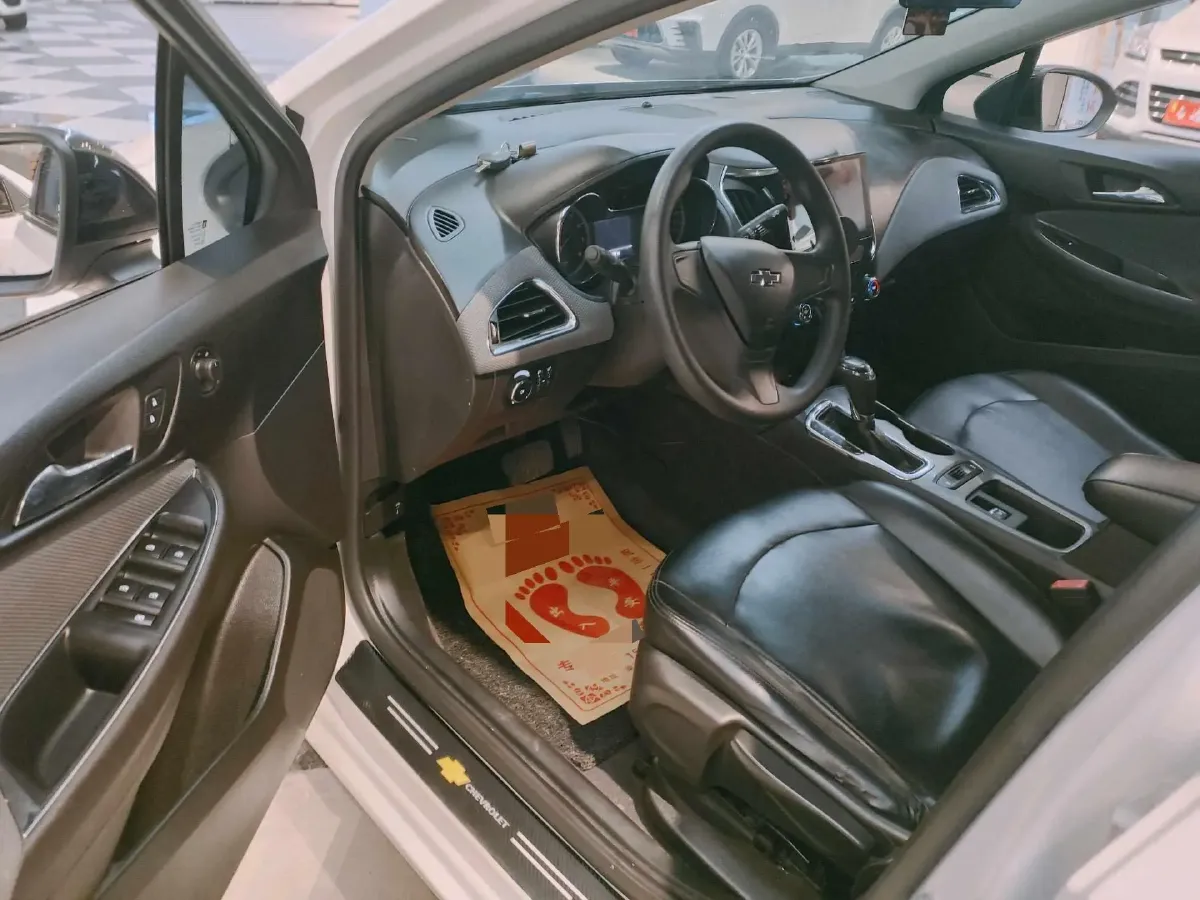 2018 Chevrolet Cruze 1.5L 114HP L4 6AT,autocango,china used car exporter,china ev exporter,chinese used car exporter,chinese used ev exporter