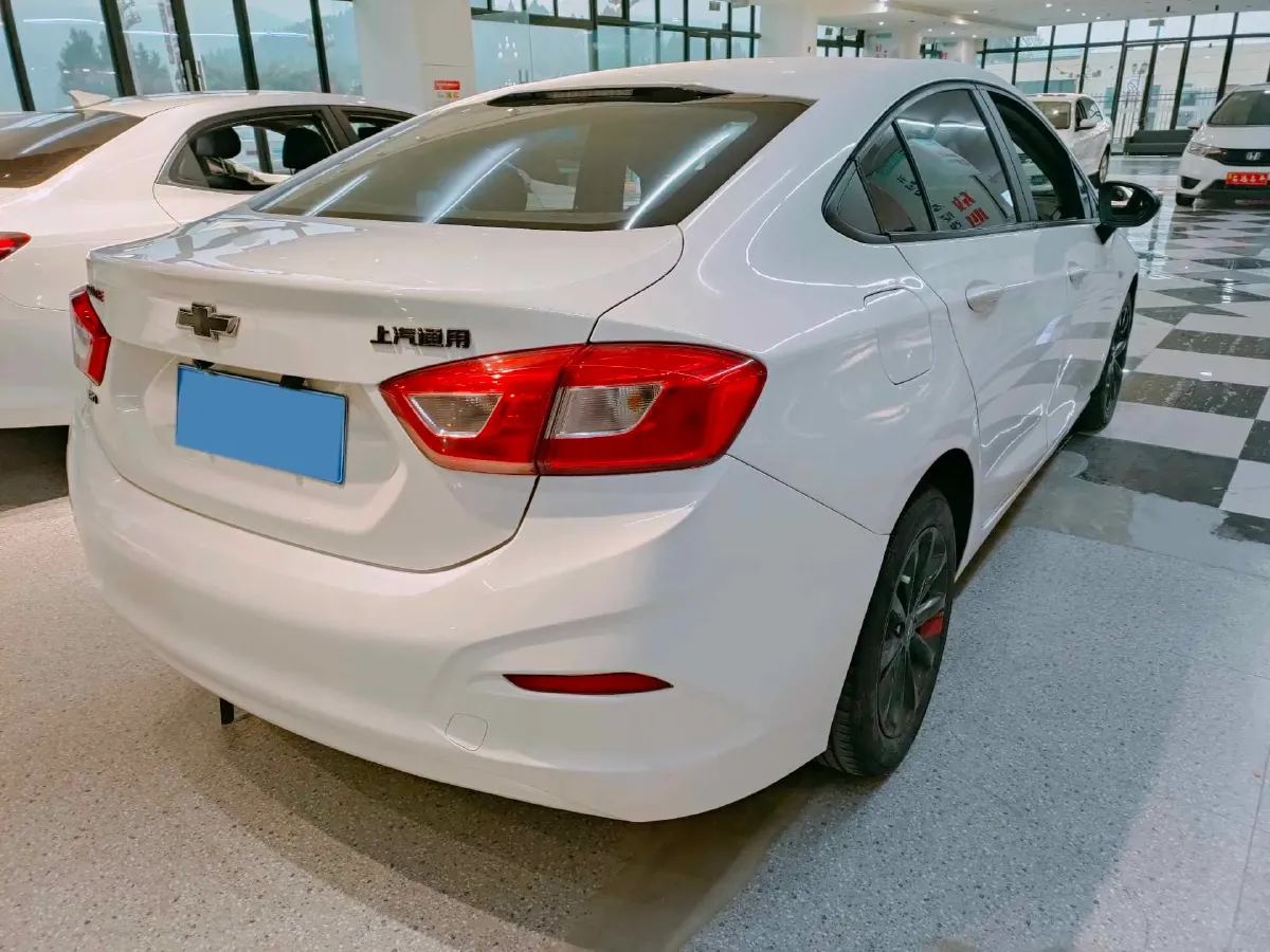 2018 Chevrolet Cruze 1.5L 114HP L4 6AT,autocango,china used car exporter,china ev exporter,chinese used car exporter,chinese used ev exporter