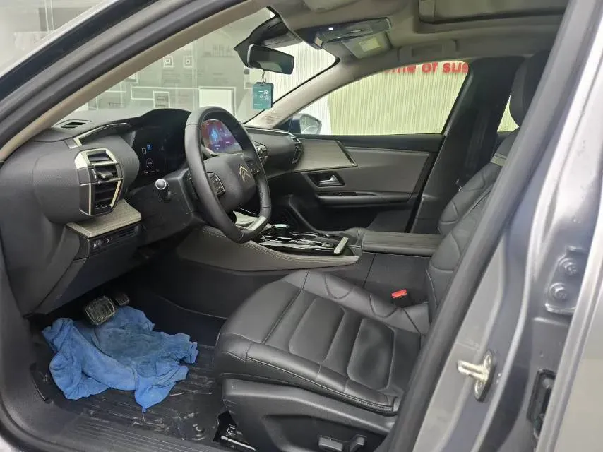 2022 Citroen C5 X 1.6T 175HP L4 8AT,autocango,china used car exporter,china ev exporter,chinese used car exporter,chinese used ev exporter