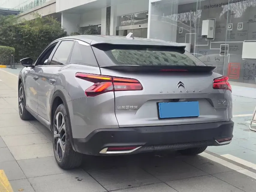 2022 Citroen C5 X 1.6T 175HP L4 8AT,autocango,china used car exporter,china ev exporter,chinese used car exporter,chinese used ev exporter