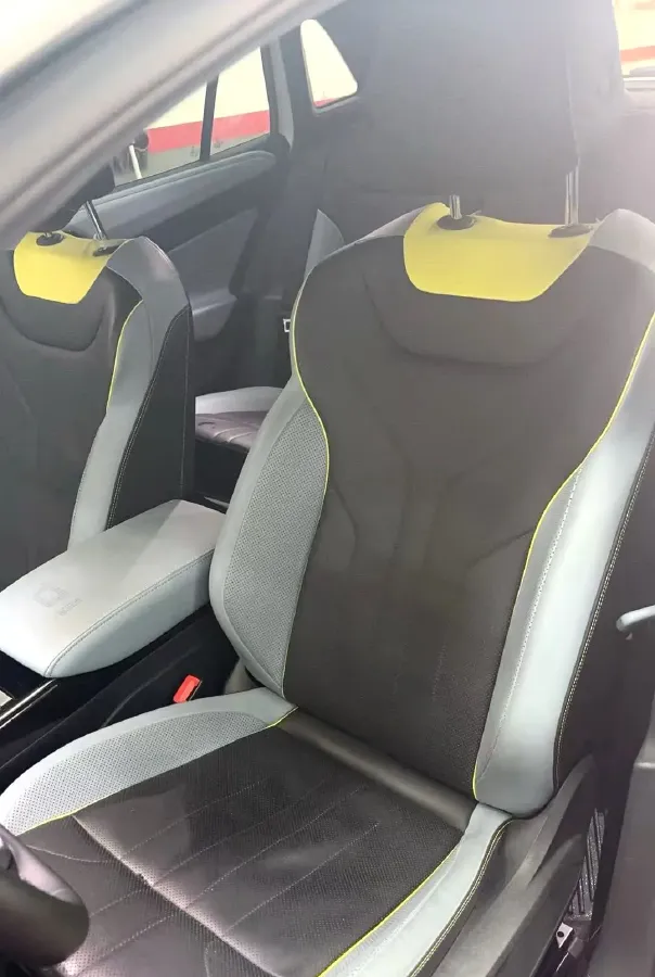 2025 Volkswagen ID.4 X BEV 52.8KWH,autocango,china used car exporter,china ev exporter,chinese used car exporter,chinese used ev exporter