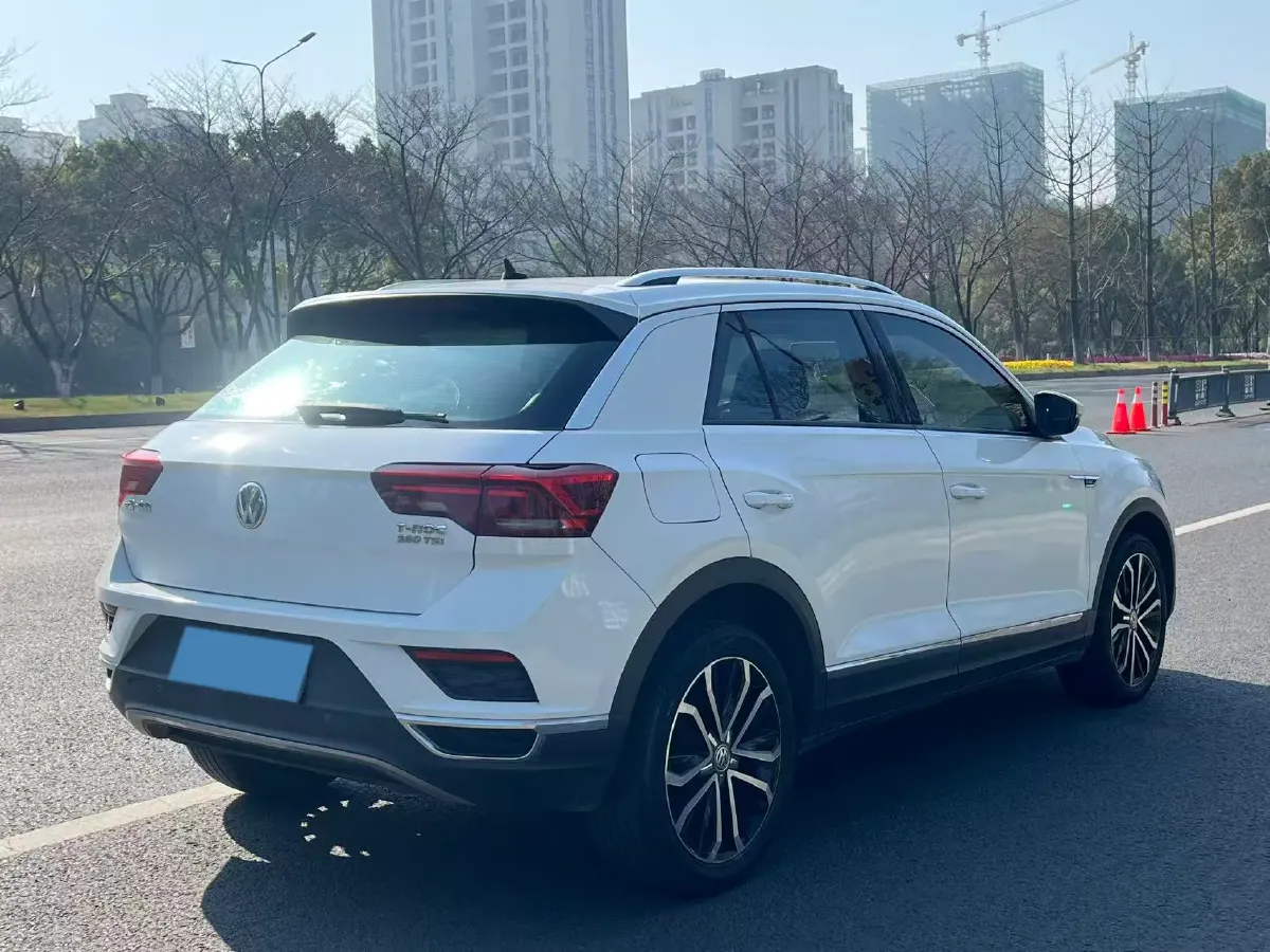 2018 Borgward BX7 2.0T 224HP L4 6AT,autocango,china used car exporter,china ev exporter,chinese used car exporter,chinese used ev exporter