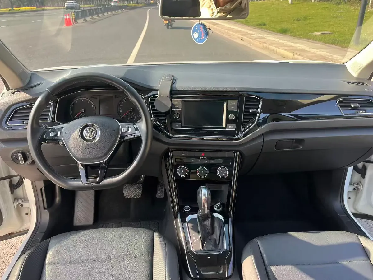 2018 Borgward BX7 2.0T 224HP L4 6AT,autocango,china used car exporter,china ev exporter,chinese used car exporter,chinese used ev exporter