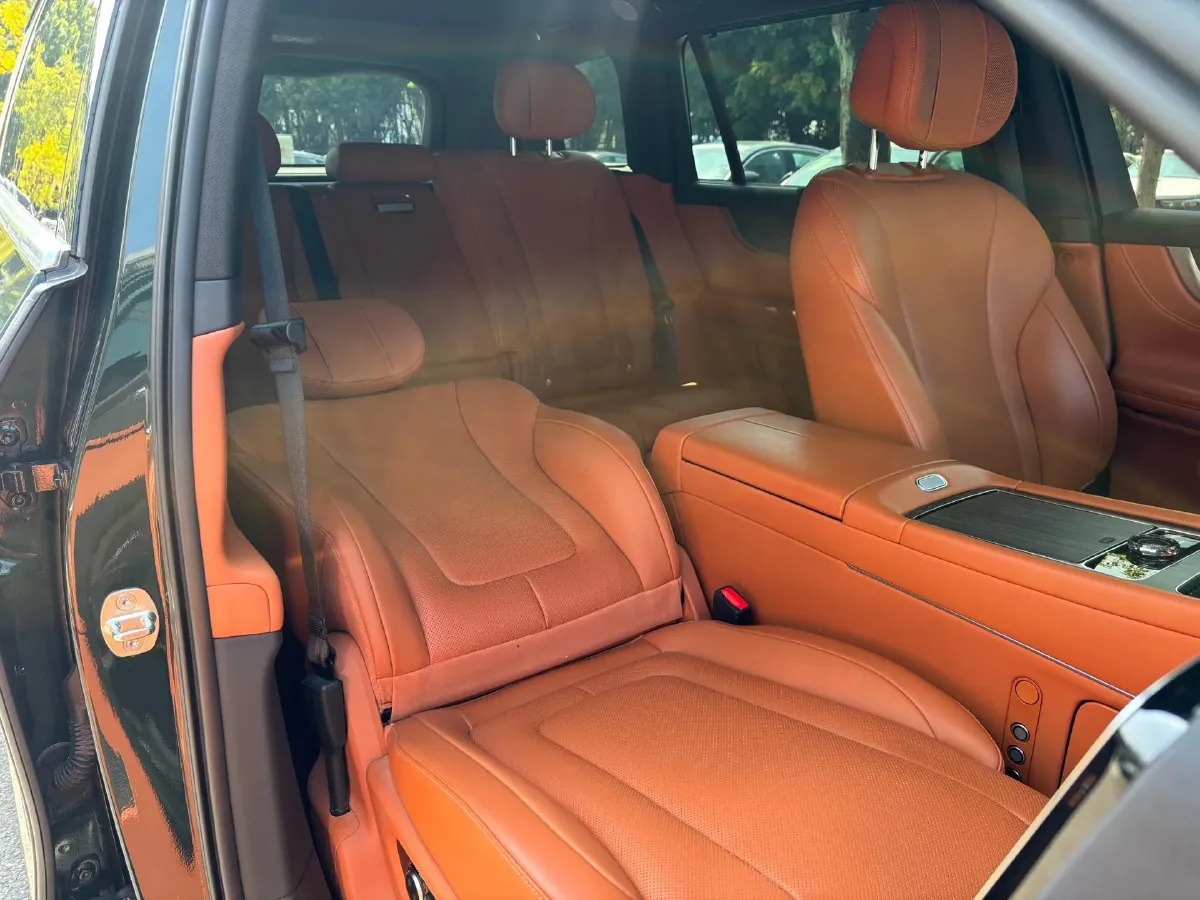 2024 AITO AITO M9 1.5T 152HP L4 REEV 42KWH,autocango,china used car exporter,china ev exporter,chinese used car exporter,chinese used ev exporter