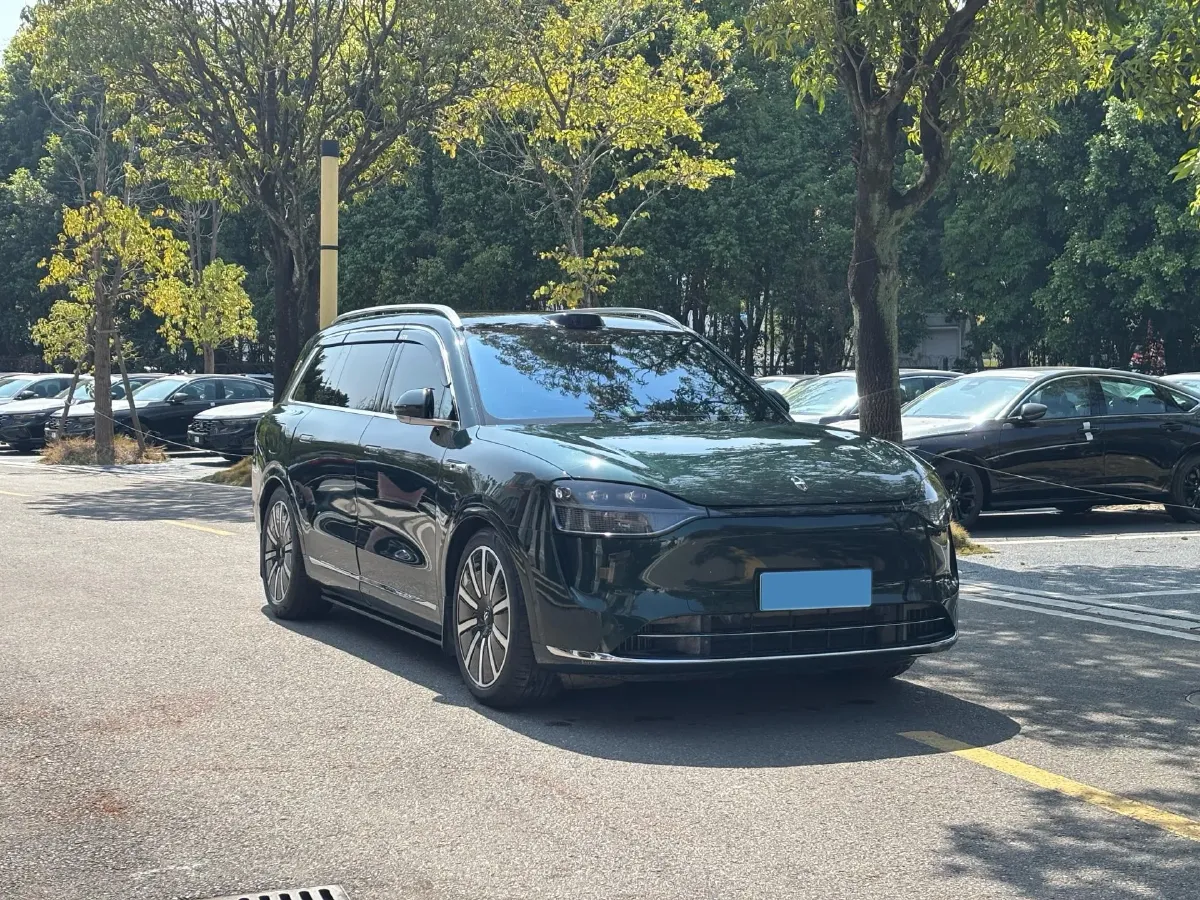 2024 AITO AITO M9 1.5T 152HP L4 REEV 42KWH,autocango,china used car exporter,china ev exporter,chinese used car exporter,chinese used ev exporter