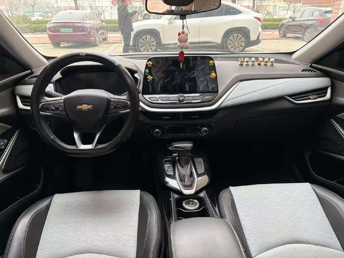 2022 Chevrolet Seeker 1.5T 184HP L4 CVT,autocango,china used car exporter,china ev exporter,chinese used car exporter,chinese used ev exporter