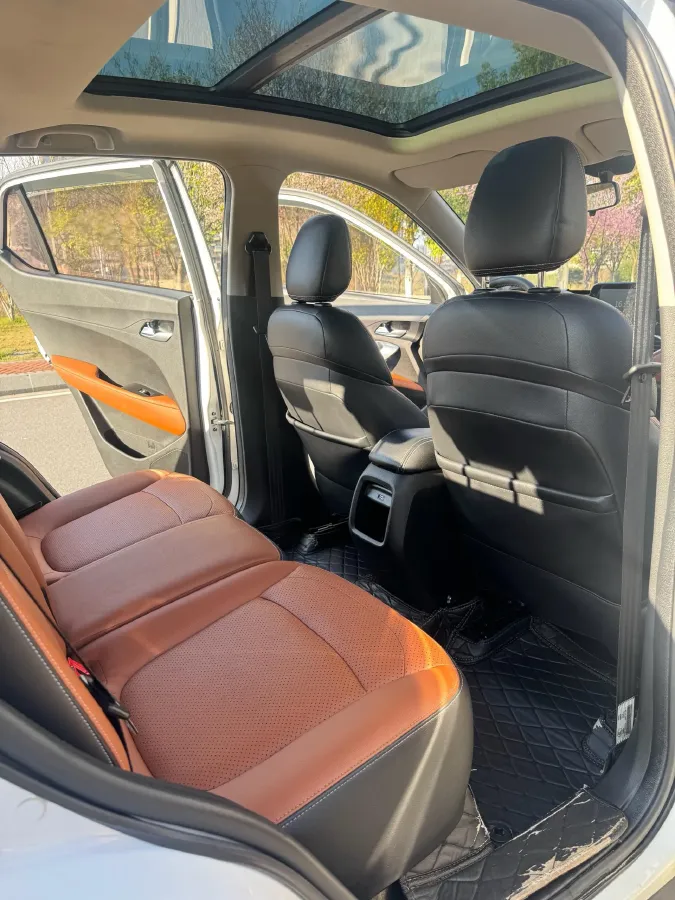 2017 BaoJun 510 1.5L 112HP L4 6MT,autocango,china used car exporter,china ev exporter,chinese used car exporter,chinese used ev exporter