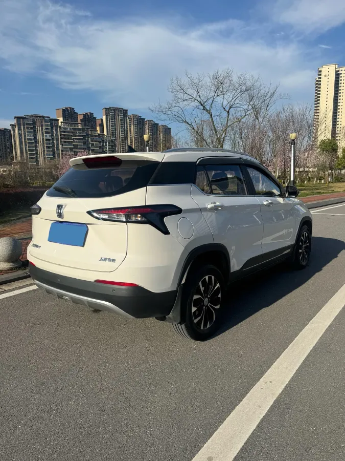 2017 BaoJun 510 1.5L 112HP L4 6MT,autocango,china used car exporter,china ev exporter,chinese used car exporter,chinese used ev exporter