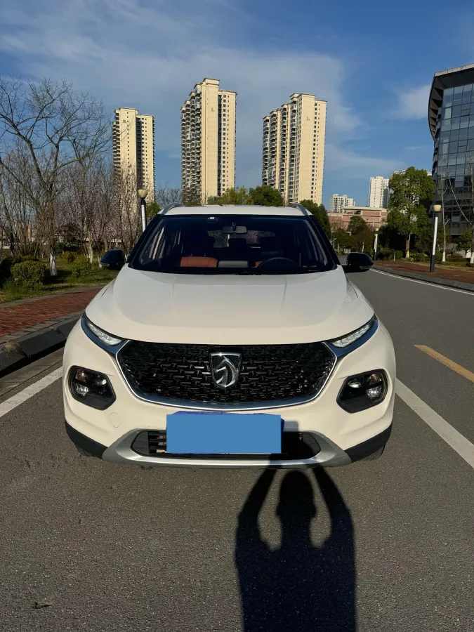 2017 BaoJun 510 1.5L 112HP L4 6MT,autocango,china used car exporter,china ev exporter,chinese used car exporter,chinese used ev exporter