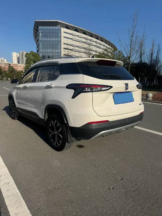 2017 BaoJun 510 1.5L 112HP L4 6MT,autocango,china used car exporter,china ev exporter,chinese used car exporter,chinese used ev exporter