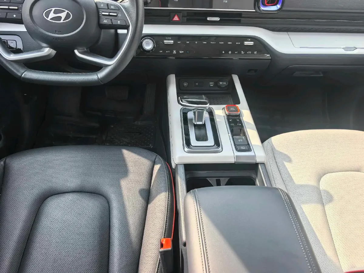 2023 Hyundai ix35 2.0L 160HP L4 6AT,autocango,china used car exporter,china ev exporter,chinese used car exporter,chinese used ev exporter