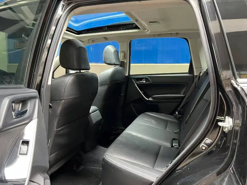 2018 Toyota Camry 2.5L 178HP L4 E-CVT Hybrid,autocango,china used car exporter,china ev exporter,chinese used car exporter,chinese used ev exporter