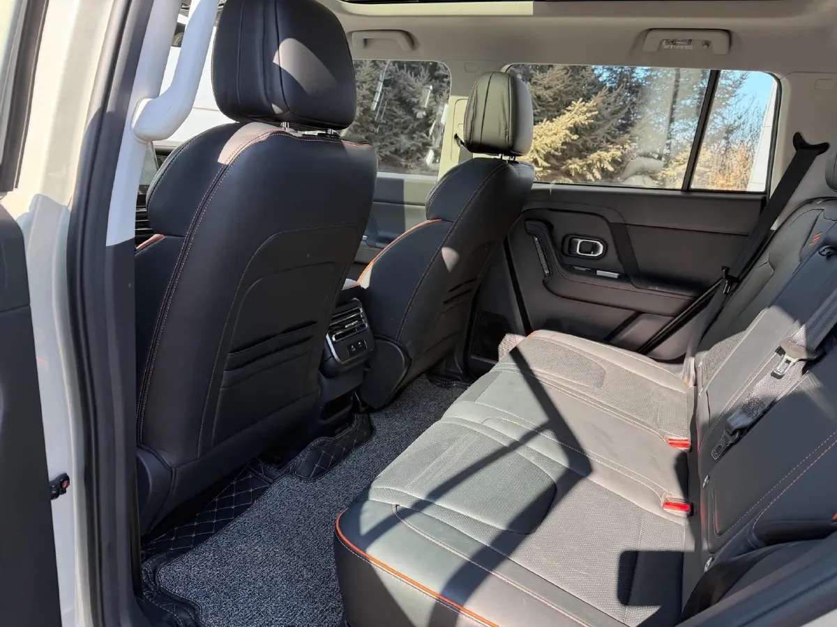 2025 Jetour DASHING 1.5T 184HP L4 7DCT,autocango,china used car exporter,china ev exporter,chinese used car exporter,chinese used ev exporter