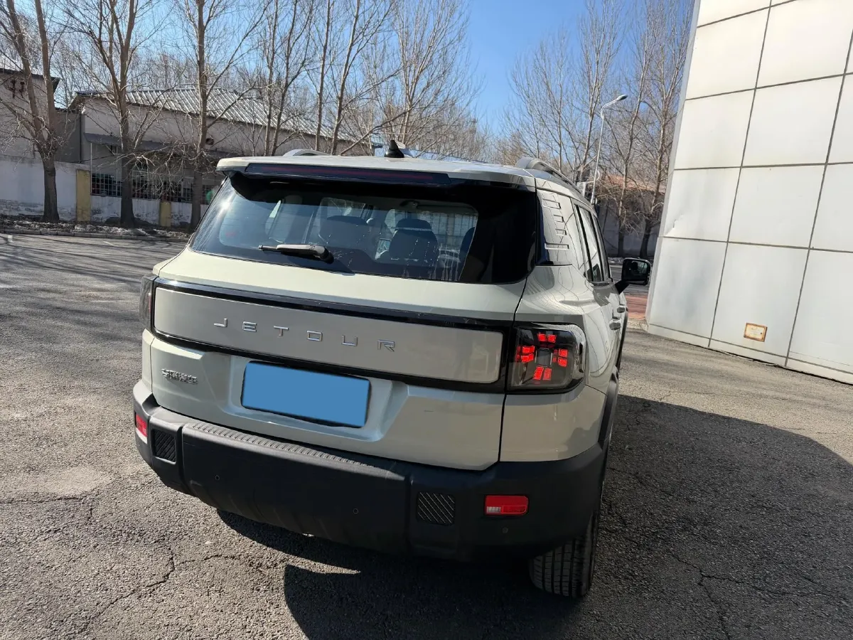 2025 Jetour DASHING 1.5T 184HP L4 7DCT,autocango,china used car exporter,china ev exporter,chinese used car exporter,chinese used ev exporter