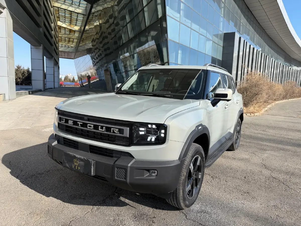 2025 Jetour DASHING 1.5T 184HP L4 7DCT,autocango,china used car exporter,china ev exporter,chinese used car exporter,chinese used ev exporter