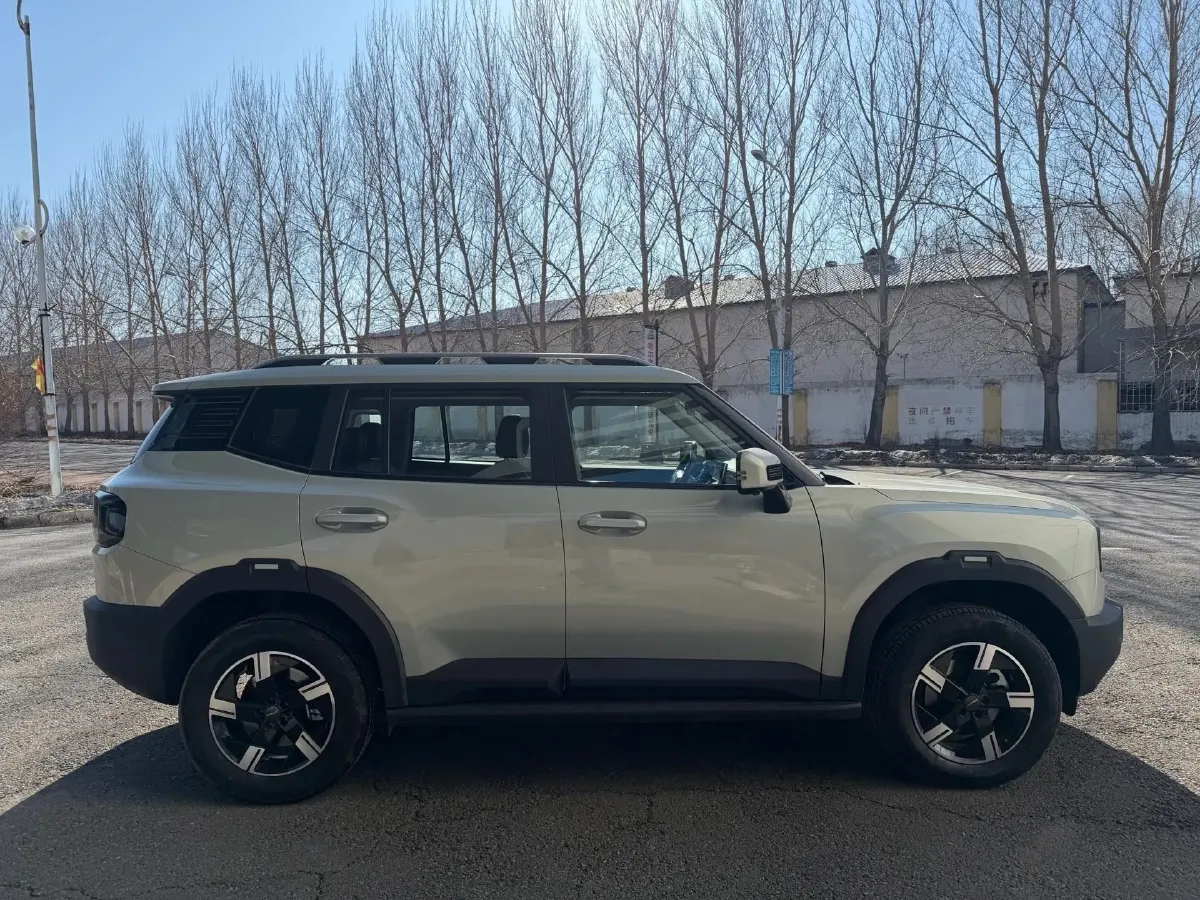 2025 Jetour DASHING 1.5T 184HP L4 7DCT,autocango,china used car exporter,china ev exporter,chinese used car exporter,chinese used ev exporter