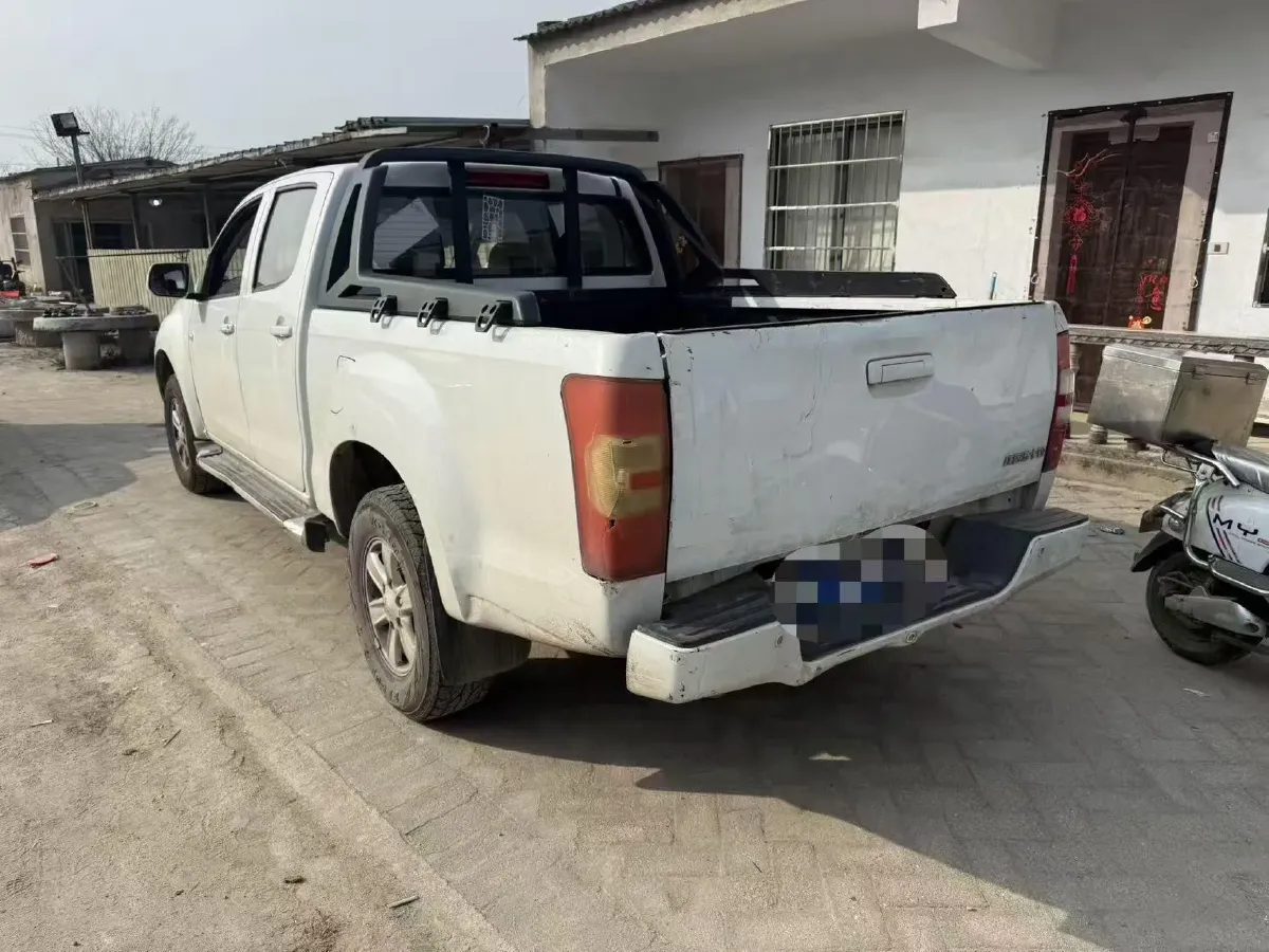 2018 Isuzu RE-MAX Jim 2.8T 116HP L4 5MT,autocango,china used car exporter,china ev exporter,chinese used car exporter,chinese used ev exporter