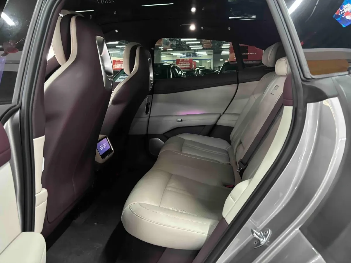 2025 MI YU7 BEV 96.3KWH,autocango,china used car exporter,china ev exporter,chinese used car exporter,chinese used ev exporter