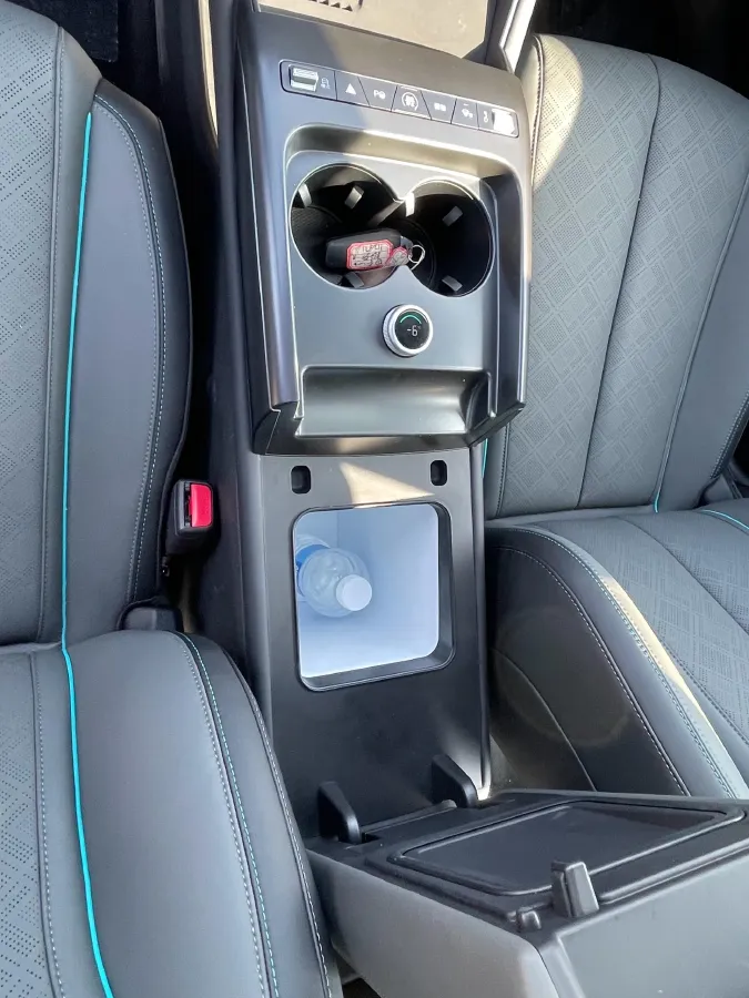 2025 BYD QinL BEV,autocango,china used car exporter,china ev exporter,chinese used car exporter,chinese used ev exporter