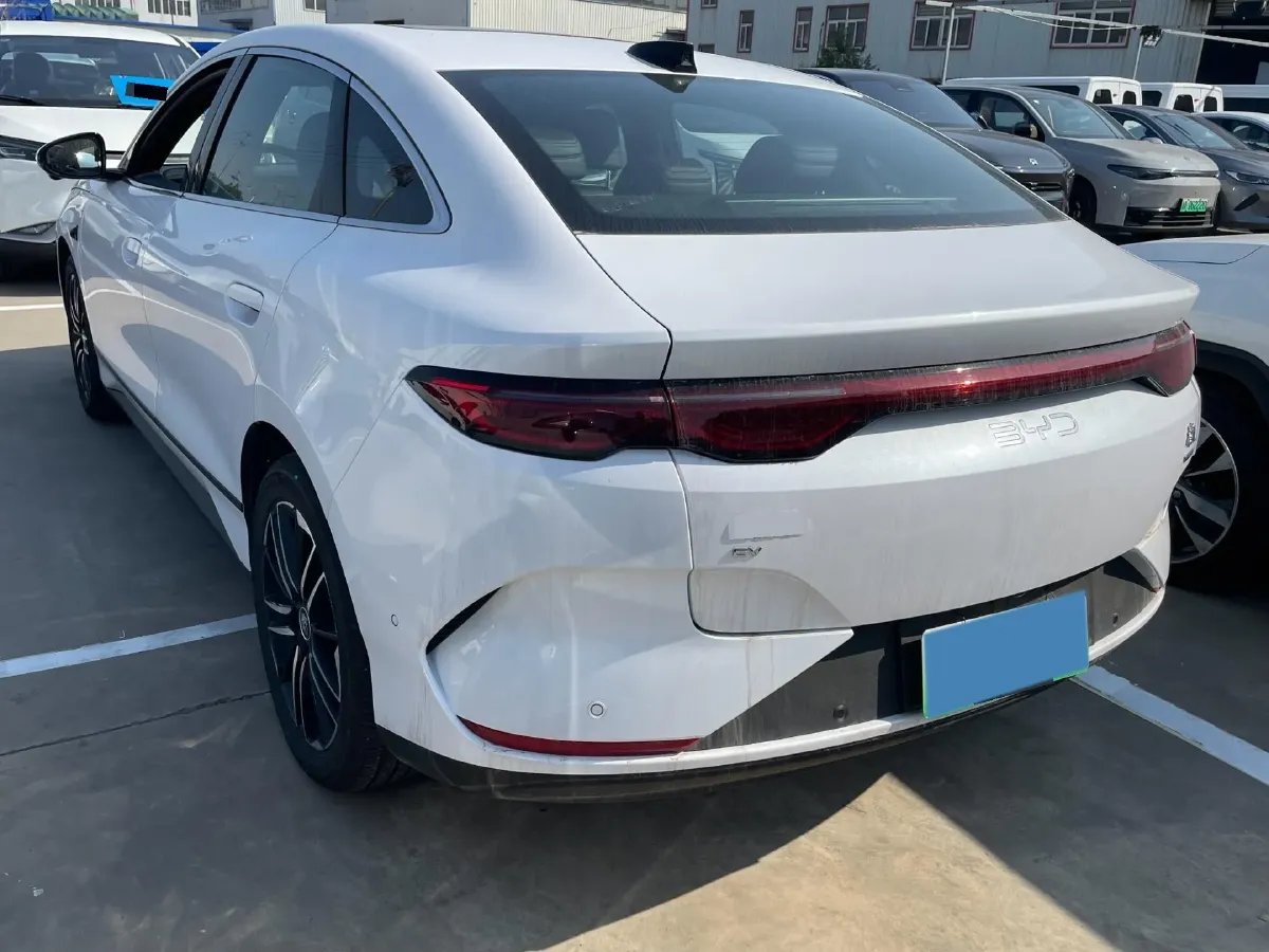 2025 BYD QinL BEV,autocango,china used car exporter,china ev exporter,chinese used car exporter,chinese used ev exporter