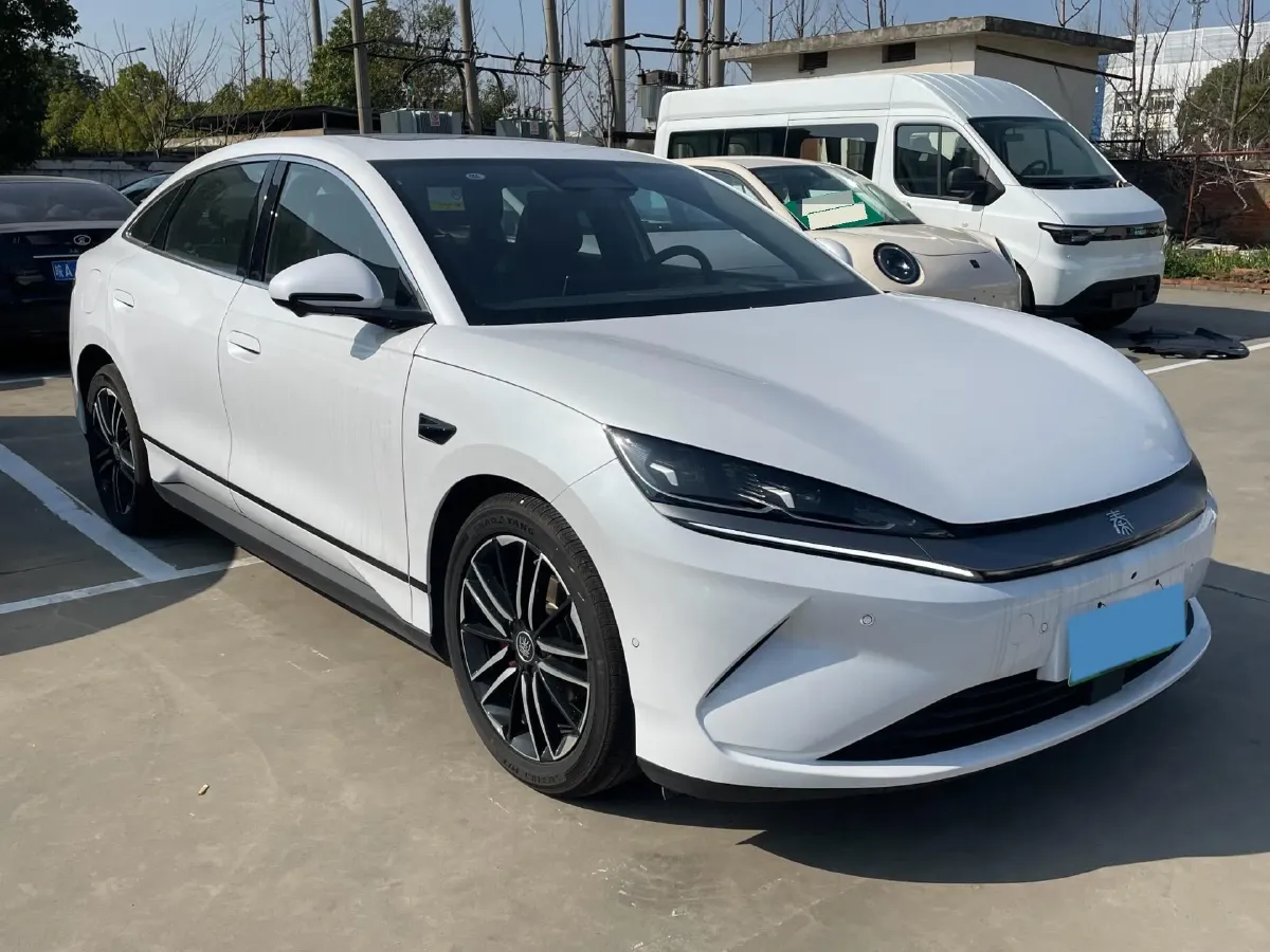 2025 BYD QinL BEV,autocango,china used car exporter,china ev exporter,chinese used car exporter,chinese used ev exporter