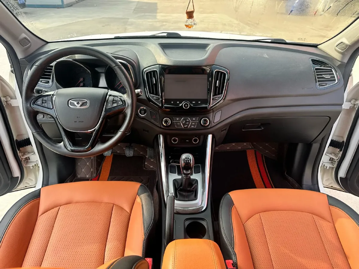 2017 KaiYi X5 1.5T 152HP L4 5MT,autocango,china used car exporter,china ev exporter,chinese used car exporter,chinese used ev exporter