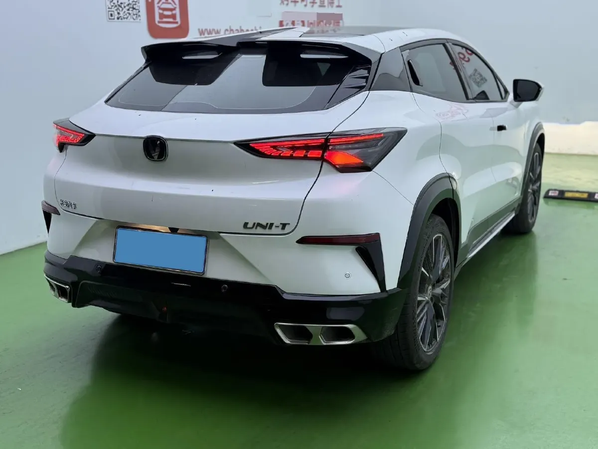 2023 ChangAn UNI-T 1.5T 188HP L4 7DCT,autocango,china used car exporter,china ev exporter,chinese used car exporter,chinese used ev exporter