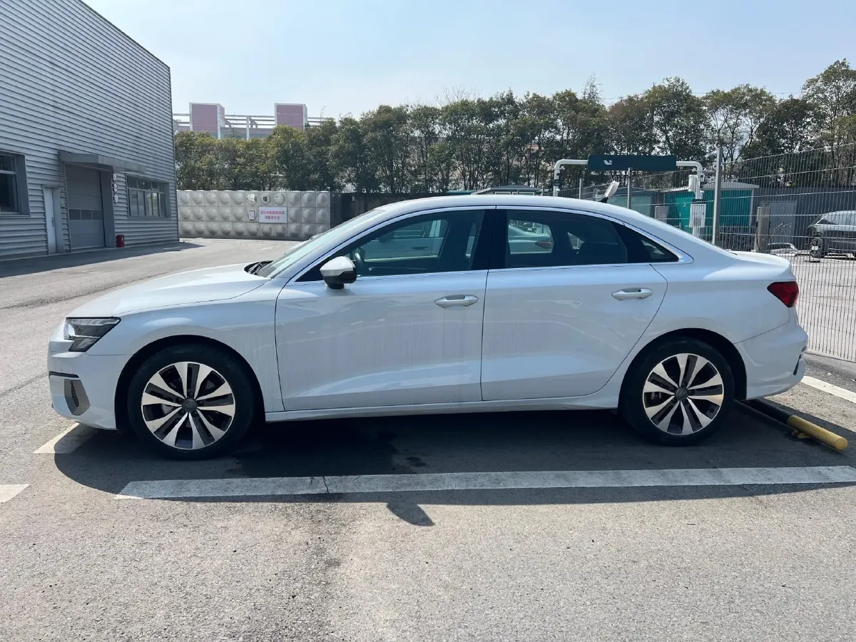 2022 Audi A3 1.4T 150HP L4 7DCT,autocango,china used car exporter,china ev exporter,chinese used car exporter,chinese used ev exporter