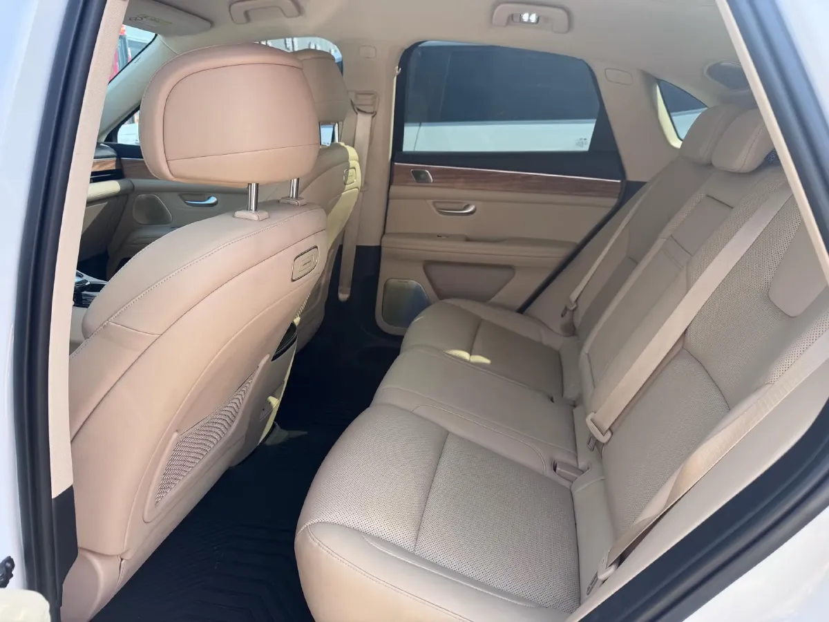 2023 HIMA AITO M5 1.5T 152HP L4 REEV 40KWH,autocango,china used car exporter,china ev exporter,chinese used car exporter,chinese used ev exporter