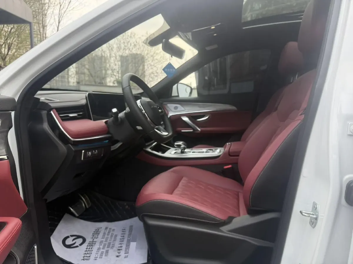 2024 Jetour X70 Plus 1.6T 197HP L4 7DCT,autocango,china used car exporter,china ev exporter,chinese used car exporter,chinese used ev exporter