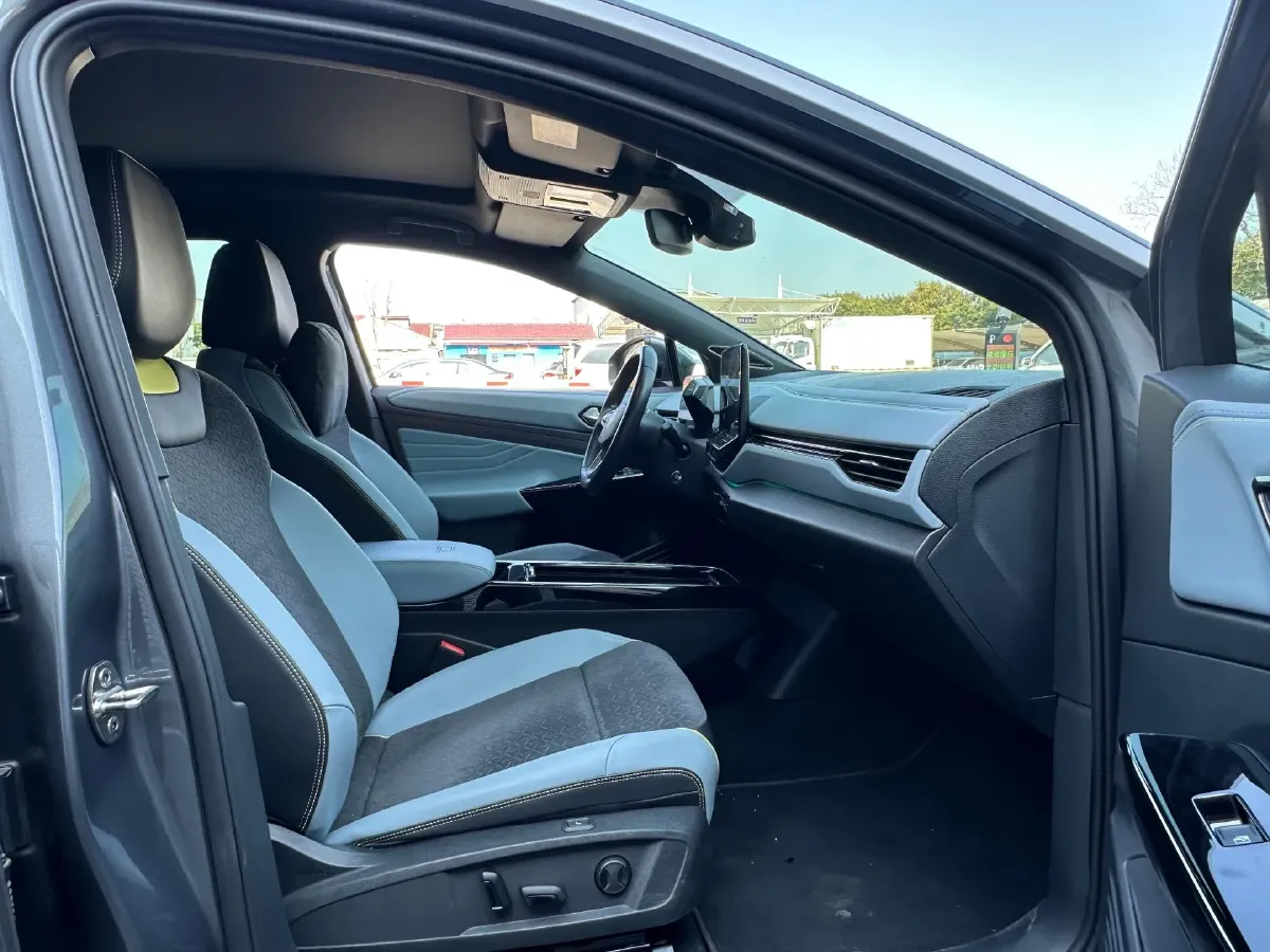 2022 Volkswagen ID.4 Crozz BEV 84.8KWH,autocango,china used car exporter,china ev exporter,chinese used car exporter,chinese used ev exporter