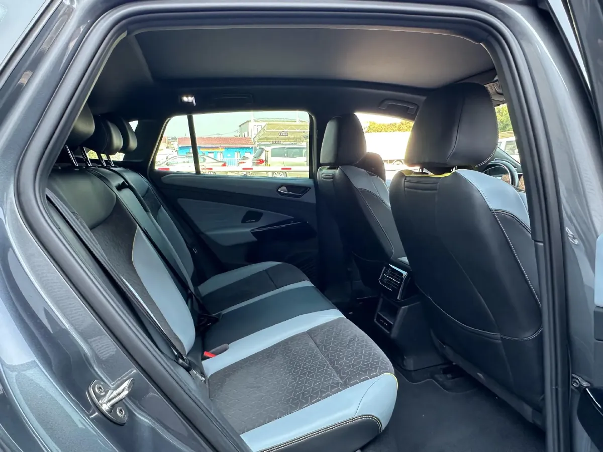 2022 Volkswagen ID.4 Crozz BEV 84.8KWH,autocango,china used car exporter,china ev exporter,chinese used car exporter,chinese used ev exporter