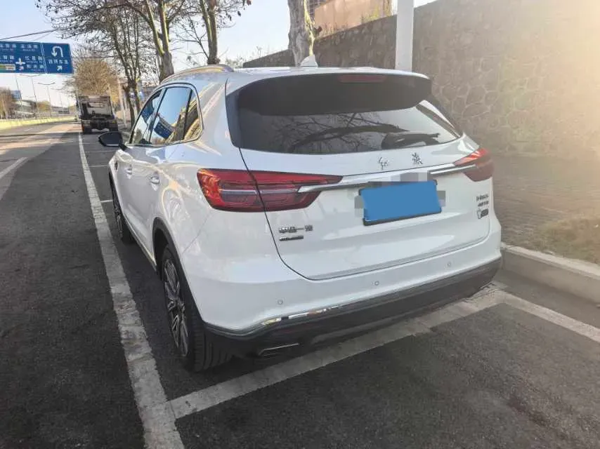 2022 HongQi HS5 2.0T 224HP L4 6AT,autocango,china used car exporter,china ev exporter,chinese used car exporter,chinese used ev exporter