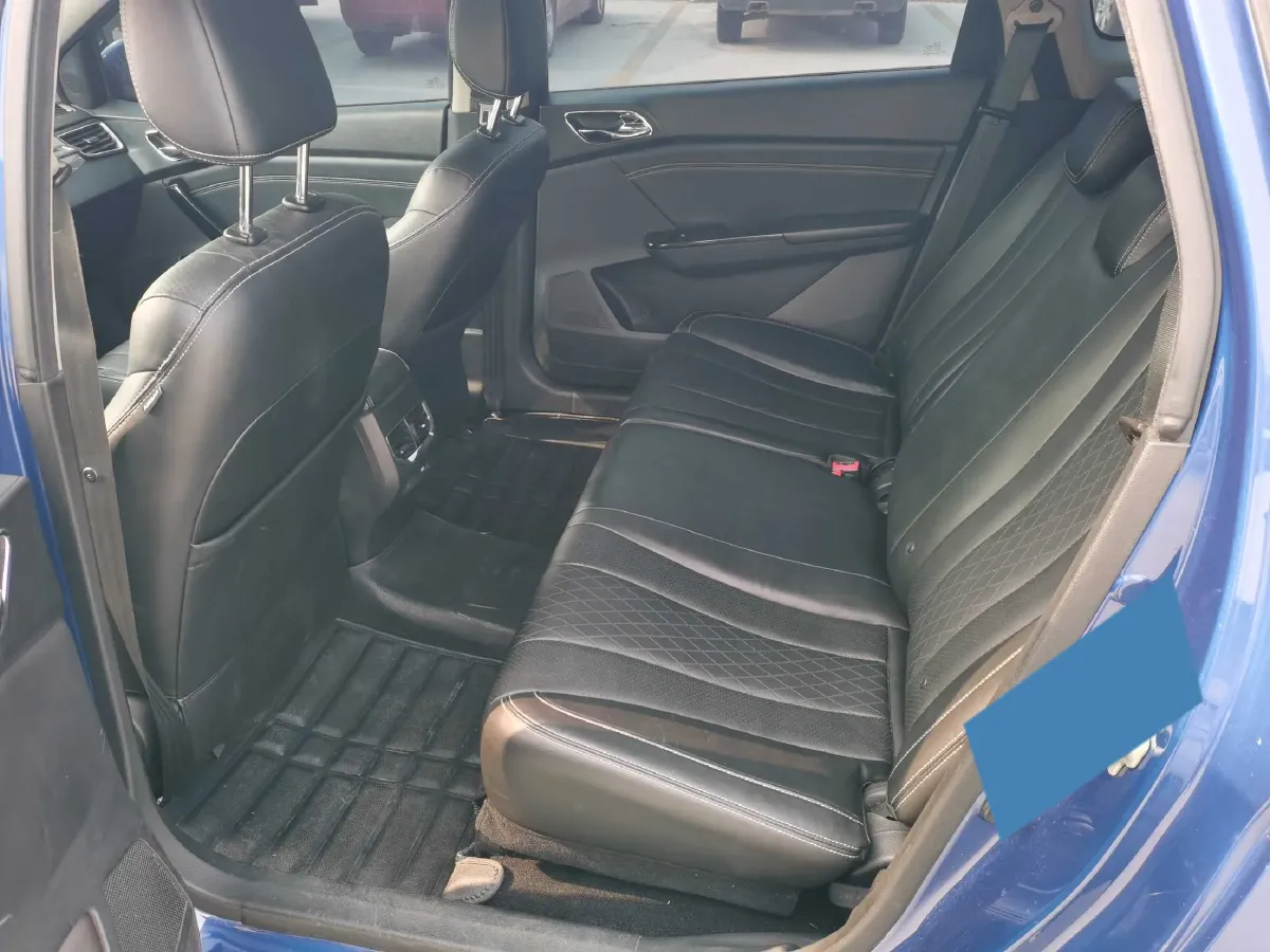 2018 BaoJun 310W 1.5L 112HP L4 5AMT,autocango,china used car exporter,china ev exporter,chinese used car exporter,chinese used ev exporter