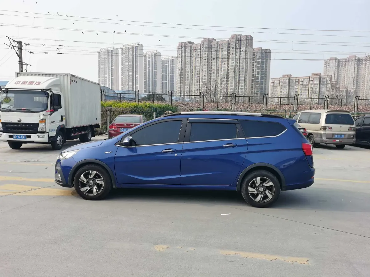 2018 BaoJun 310W 1.5L 112HP L4 5AMT,autocango,china used car exporter,china ev exporter,chinese used car exporter,chinese used ev exporter