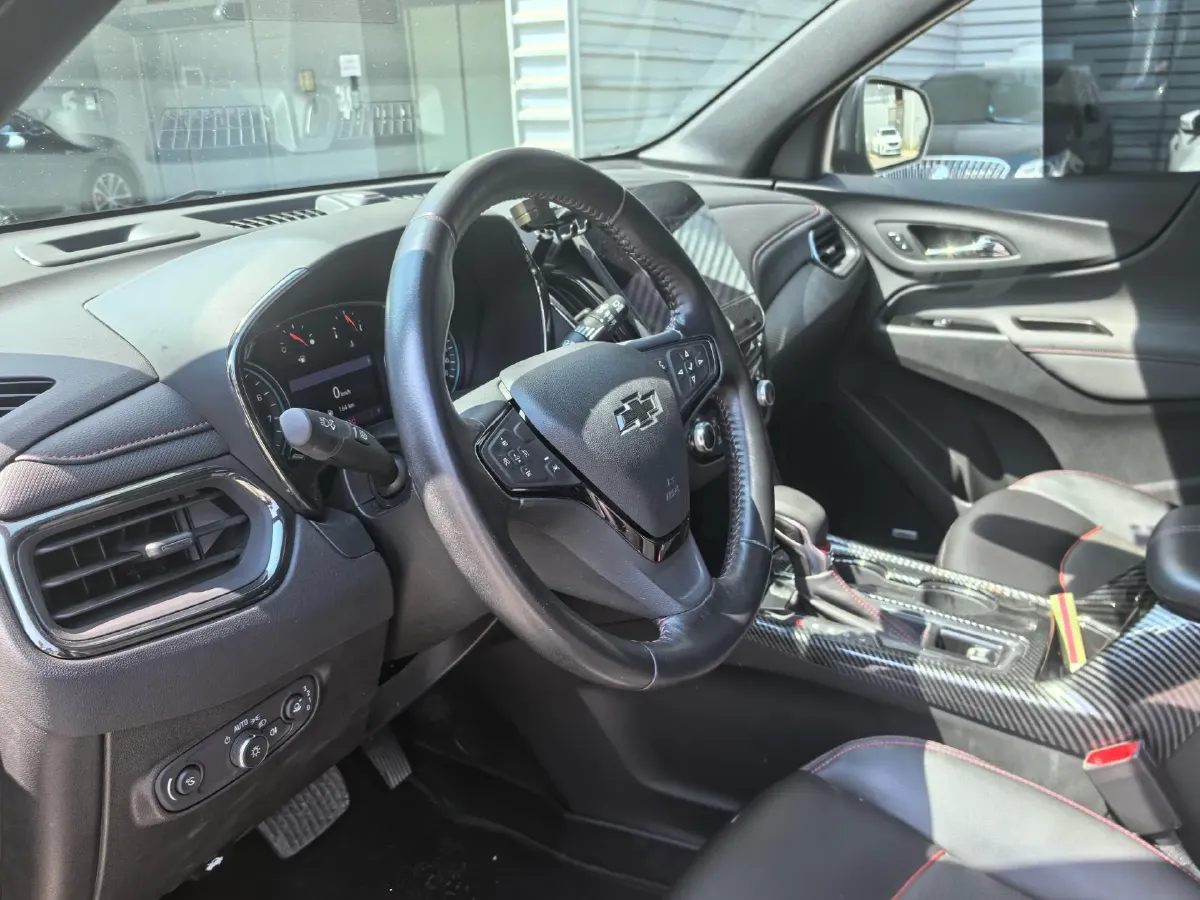 2022 Chevrolet Equinox 2.0T 237HP L4 9AT,autocango,china used car exporter,china ev exporter,chinese used car exporter,chinese used ev exporter