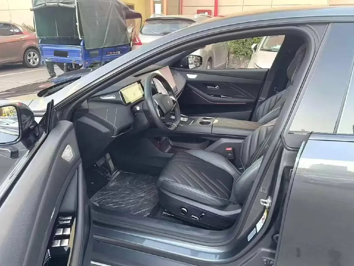 2023 Deepal SL03 1.5L 95HP L4 REEV 28.39KWH,autocango,china used car exporter,china ev exporter,chinese used car exporter,chinese used ev exporter