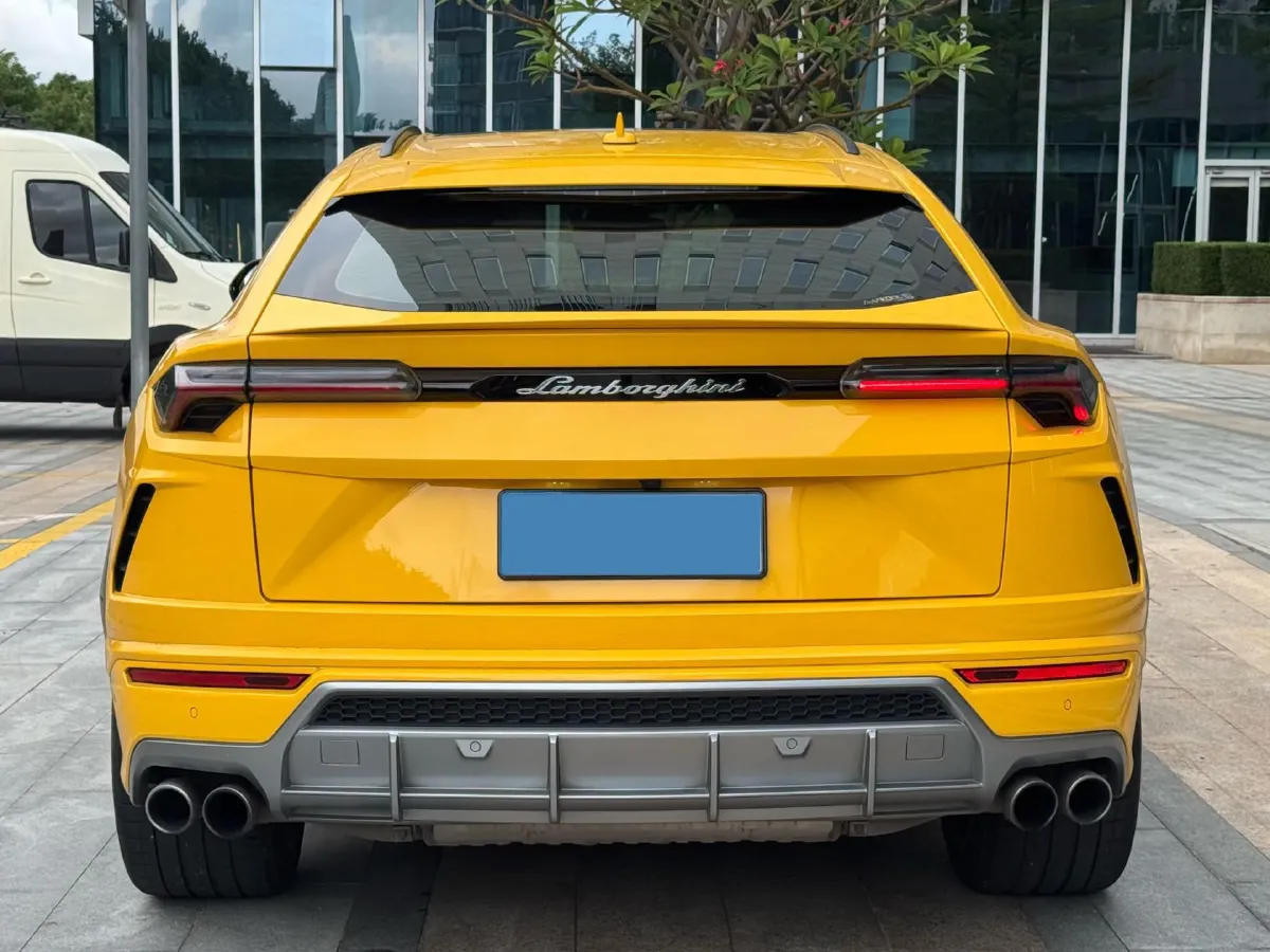 2021 Lamborghini Urus 4.0T 641HP V8 8AT,autocango,china used car exporter,china ev exporter,chinese used car exporter,chinese used ev exporter