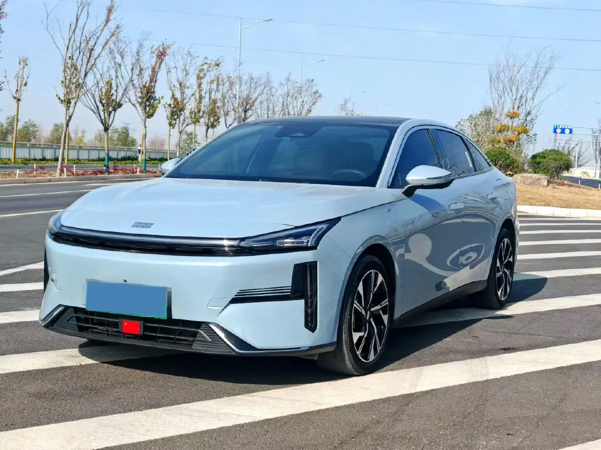 2023 Geely Galaxy L6 1.5T 163HP L4 3DHT PHEV,autocango,china used car exporter,china ev exporter,chinese used car exporter,chinese used ev exporter