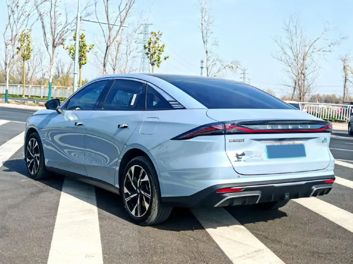 2023 Geely Galaxy L6 1.5T 163HP L4 3DHT PHEV,autocango,china used car exporter,china ev exporter,chinese used car exporter,chinese used ev exporter