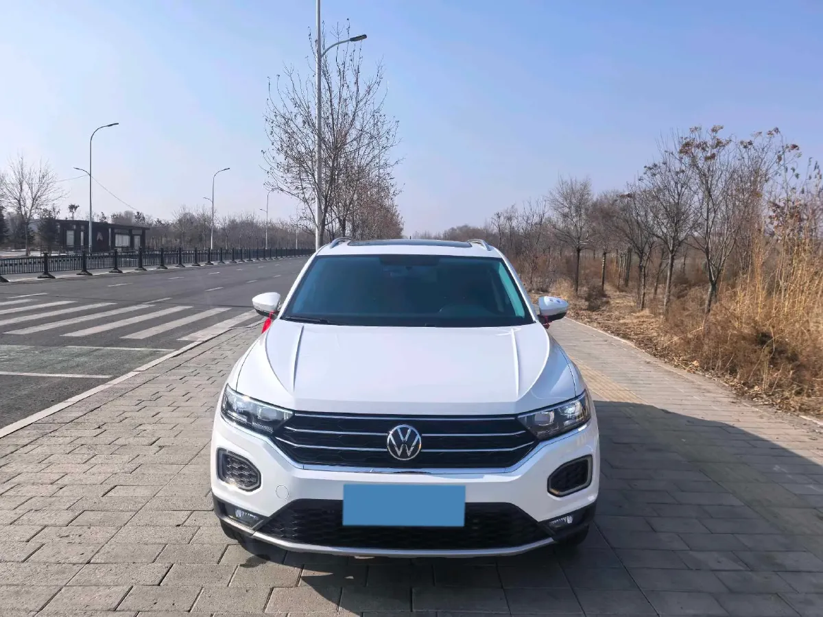 2022 Volkswagen T-Roc 1.4T 150HP L4 7DCT,autocango,china used car exporter,china ev exporter,chinese used car exporter,chinese used ev exporter