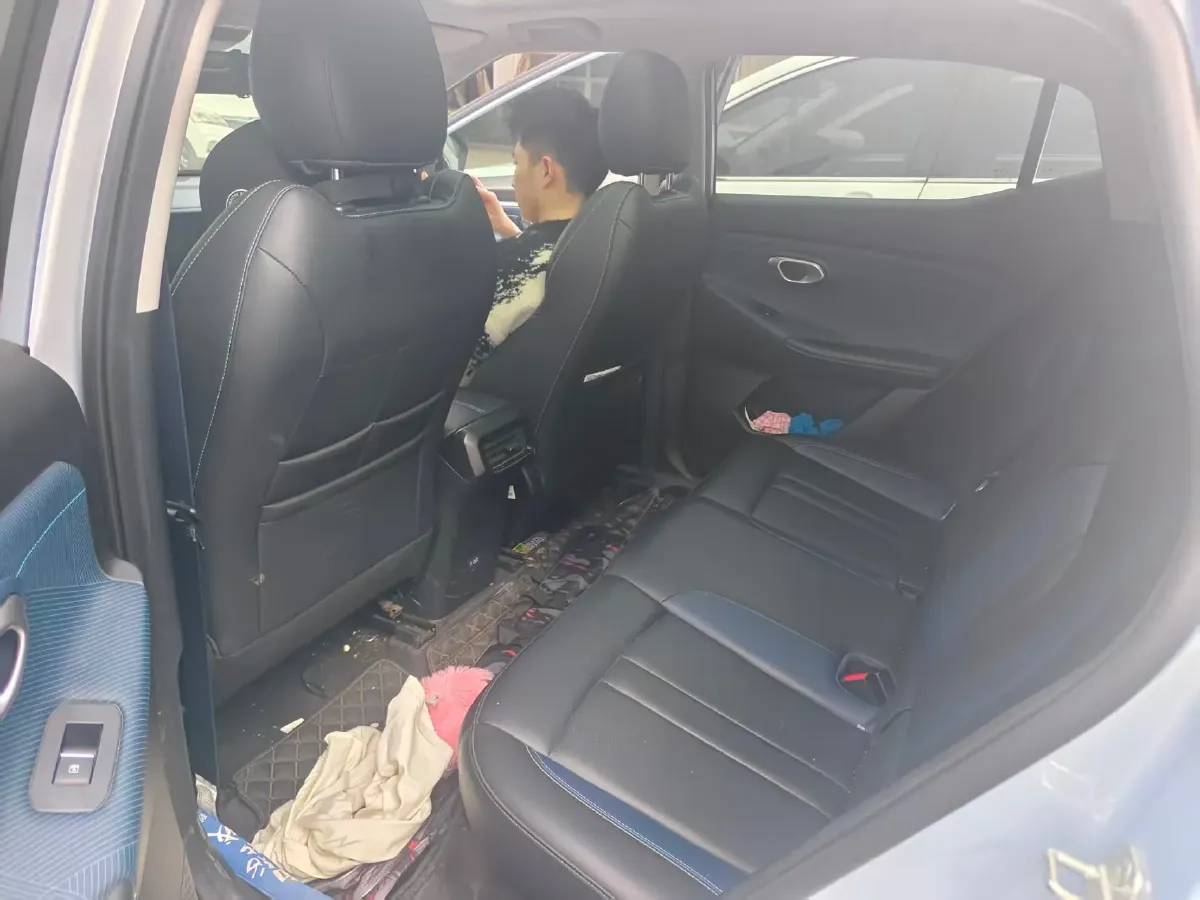 2023 GAC Trumpchi GS3 1.5T 177HP L4 7DCT,autocango,china used car exporter,china ev exporter,chinese used car exporter,chinese used ev exporter