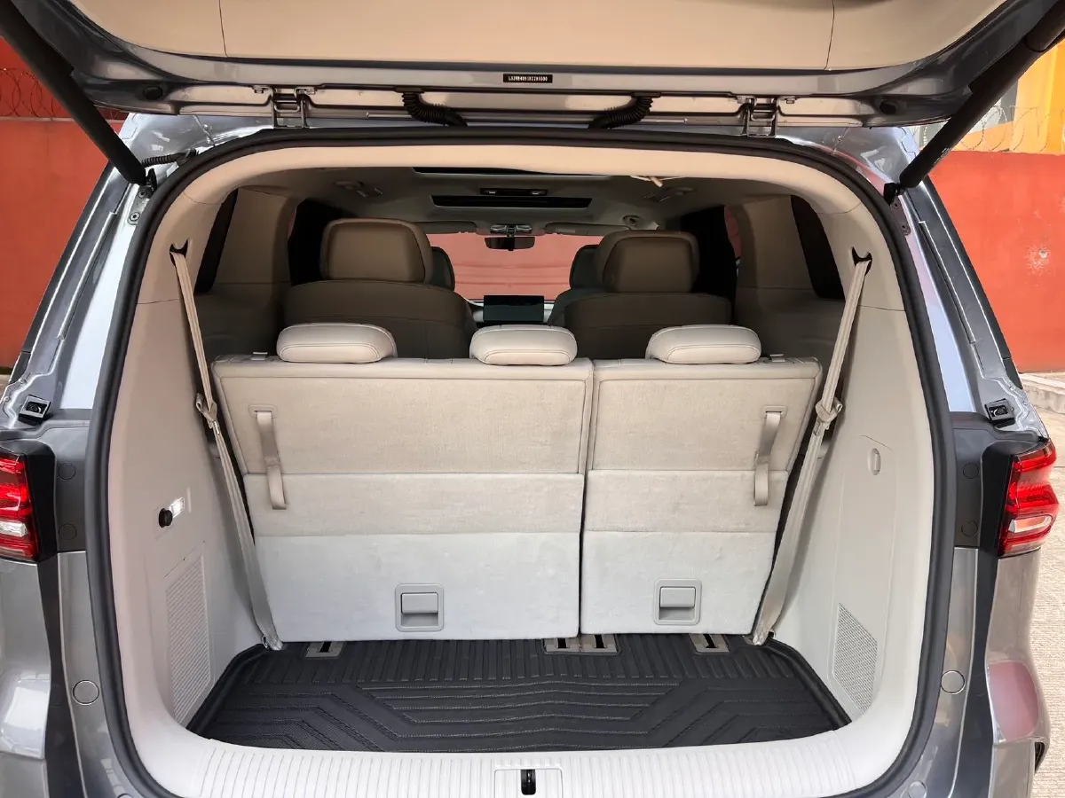 2022 Roewe iMAX8 BEV 90KWH,autocango,china used car exporter,china ev exporter,chinese used car exporter,chinese used ev exporter