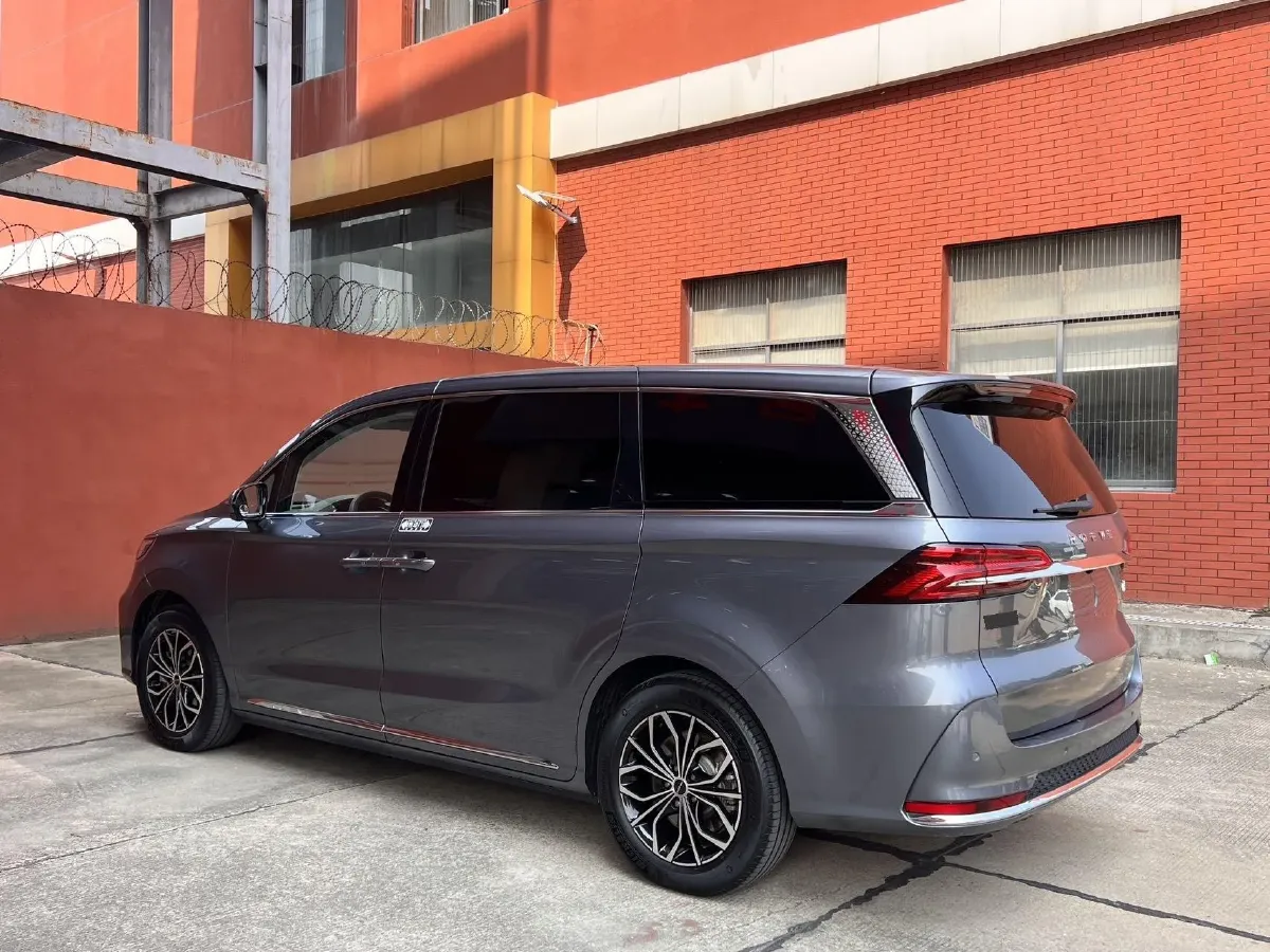 2022 Roewe iMAX8 BEV 90KWH,autocango,china used car exporter,china ev exporter,chinese used car exporter,chinese used ev exporter